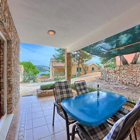 By The Sea - 17458 * Rogoznica (Sibenik-Knin)