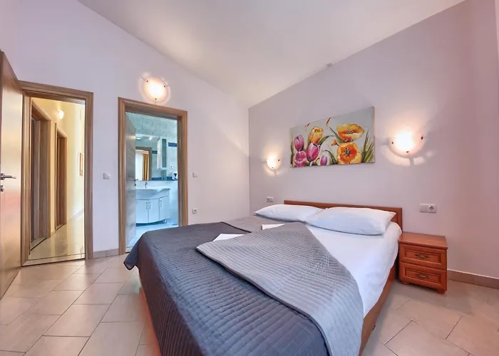 By The Sea - 17458 Apartamento Rogoznica (Sibenik-Knin)