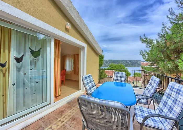 By The Sea - 17458 Rogoznica (Sibenik-Knin)